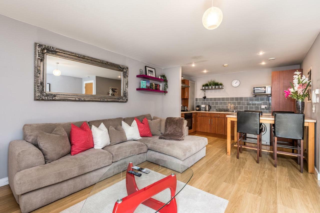 Host & Stay - York Place Apt Ливърпул Екстериор снимка